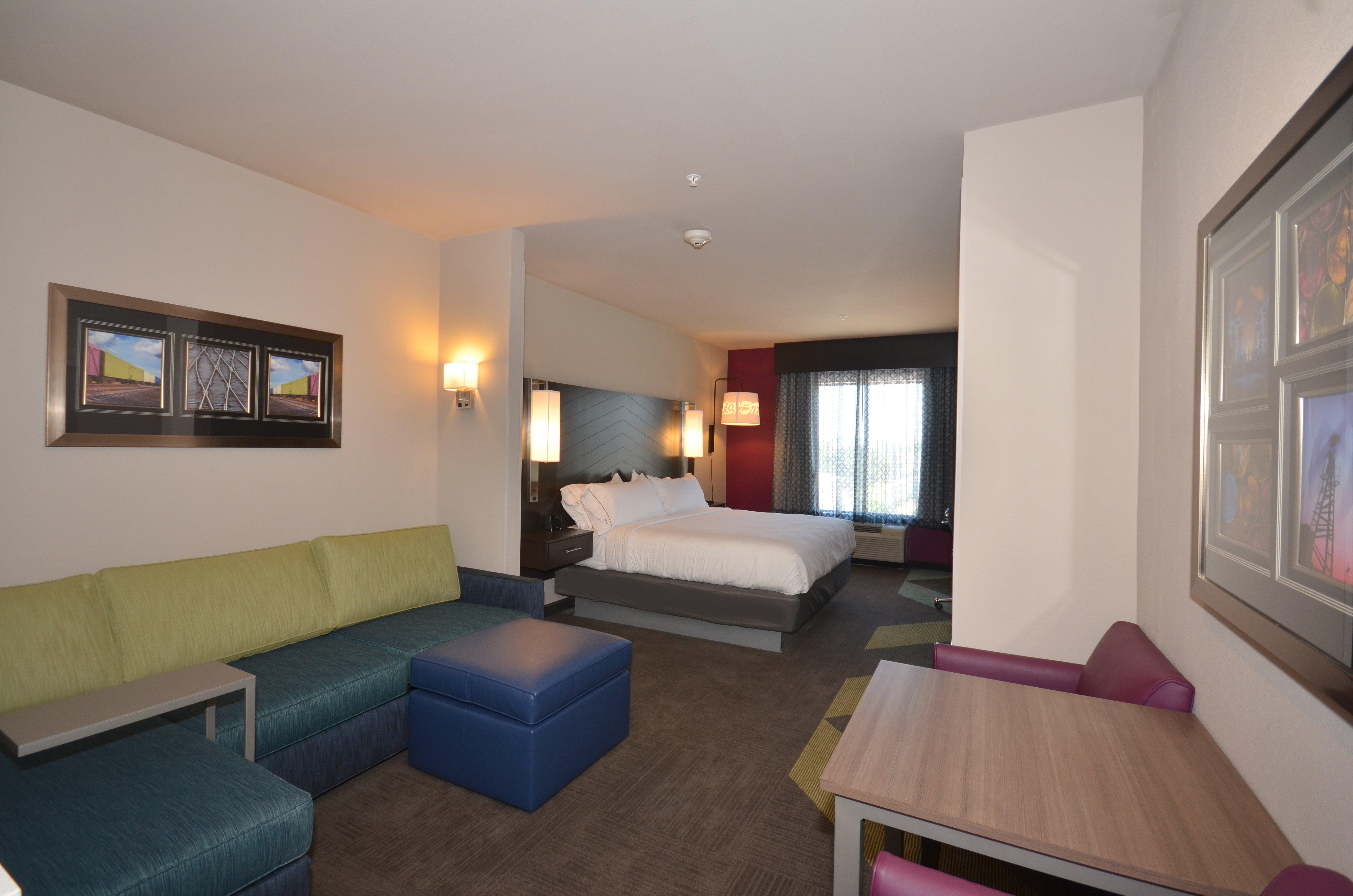 Holiday Inn Express & Suites Oklahoma City Mid - Arpt Area, An Ihg Hotel Екстер'єр фото